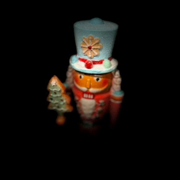 Pink Pastel Christmas Nutcracker W Gingerbread Tree/ Cupcakes Cashmere - Picture 3 of 6